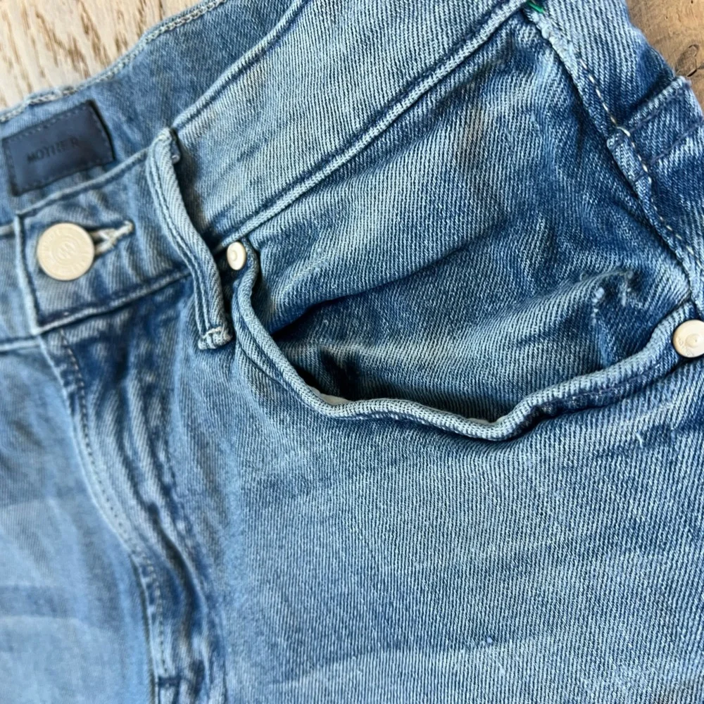 MOTHER Jeans Frayed Hem Mid Rise Straight Leg - Picture 10 of 11